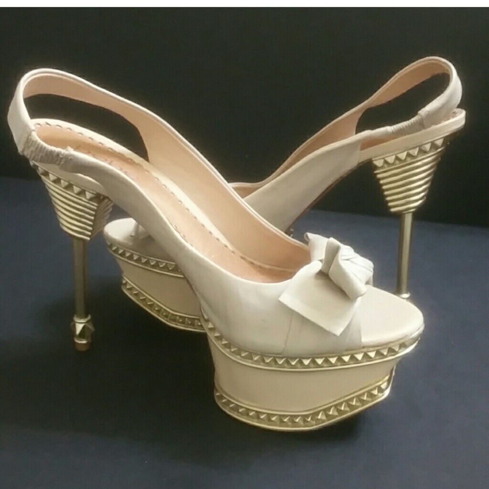 Bebe Genuine Leather Shoes with Gold Accents - Picture 8 of 8